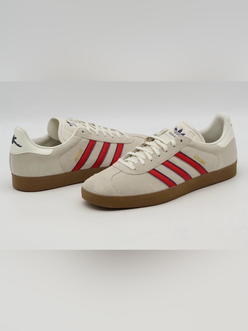 JS3042 Arsenal FC adidas Originals Gazelle
Terrace Icons Off White Better (Men - Picture 15 of 16
